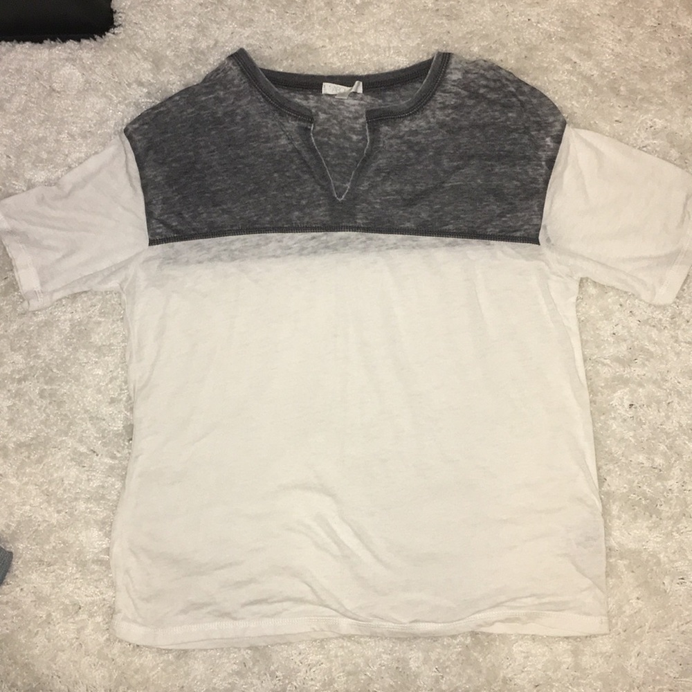 Soft white gray v neck tee